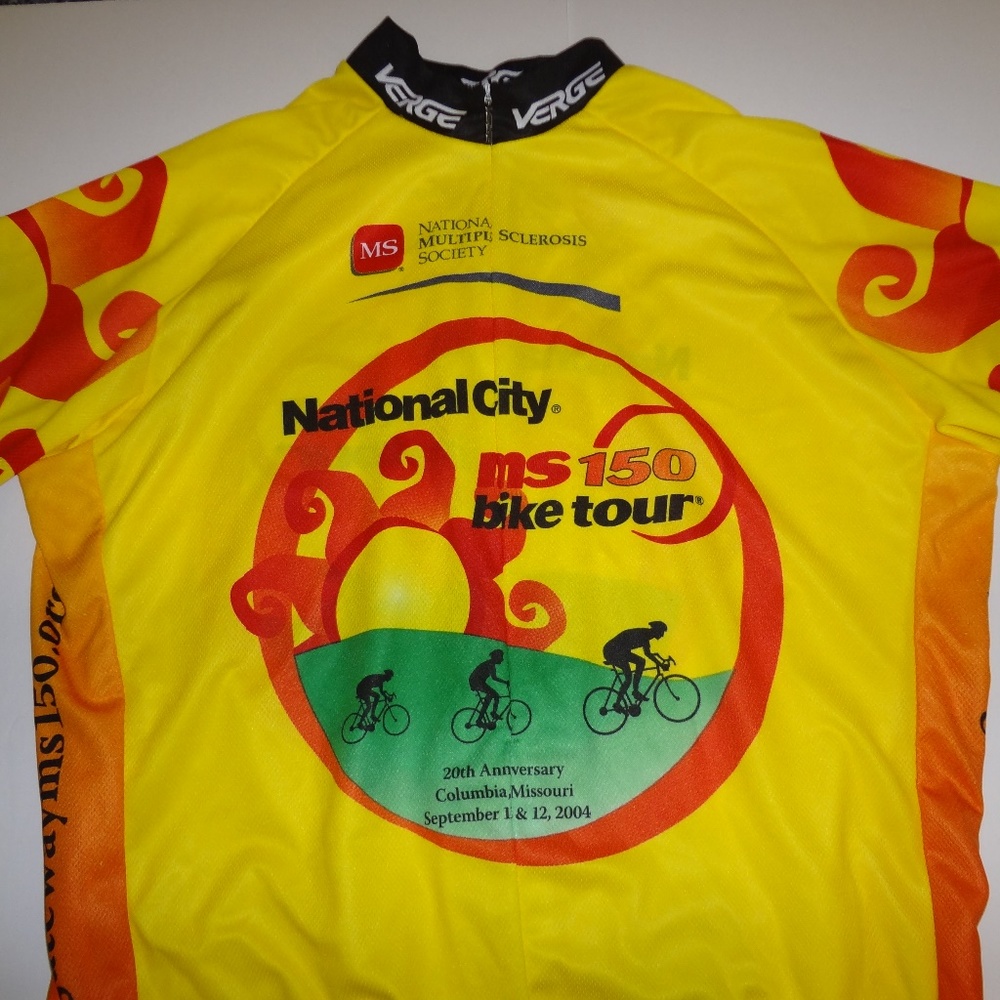 Verge Sport size large 2004 MS150 bicycle shirt